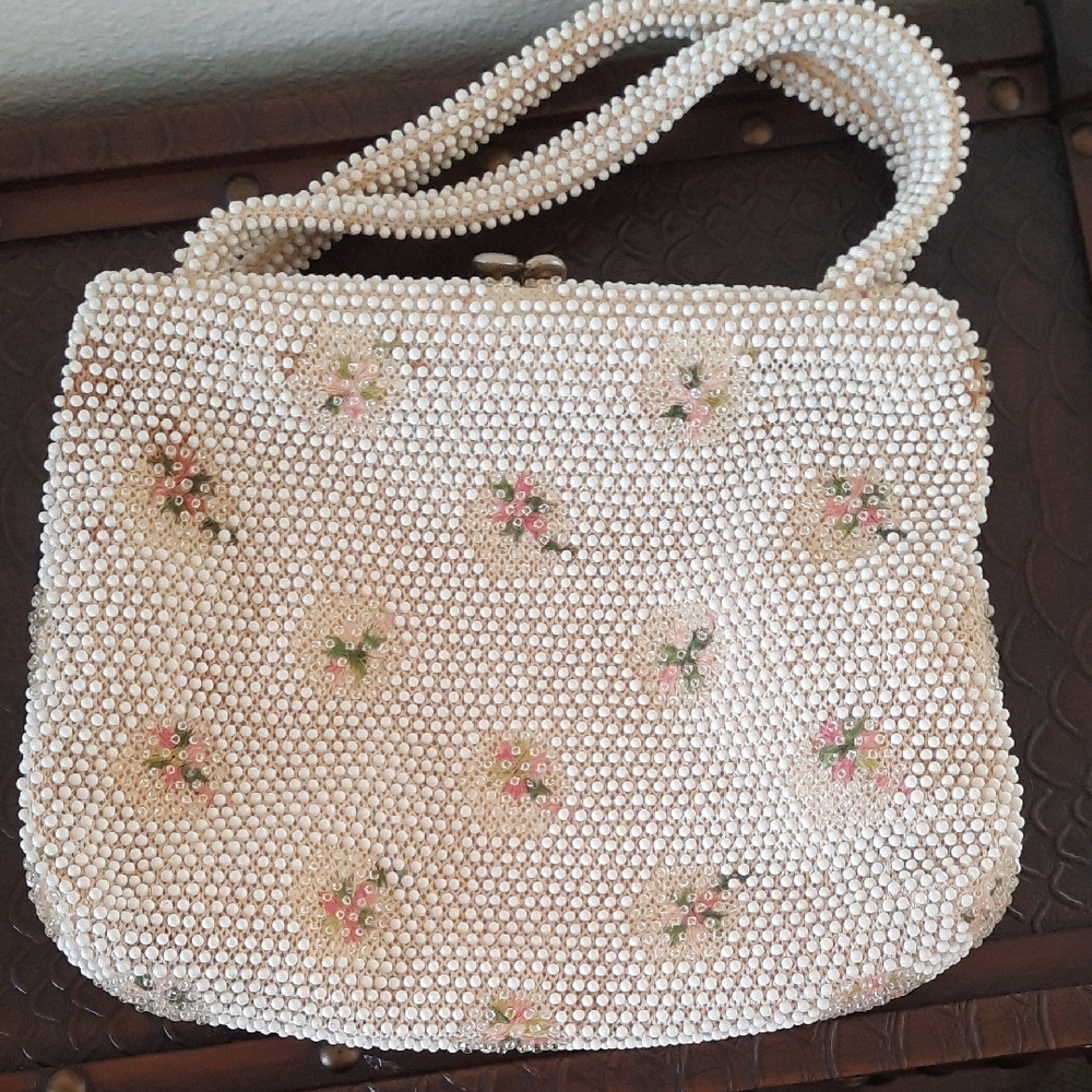 Elegant Cream Beaded Women's Bag